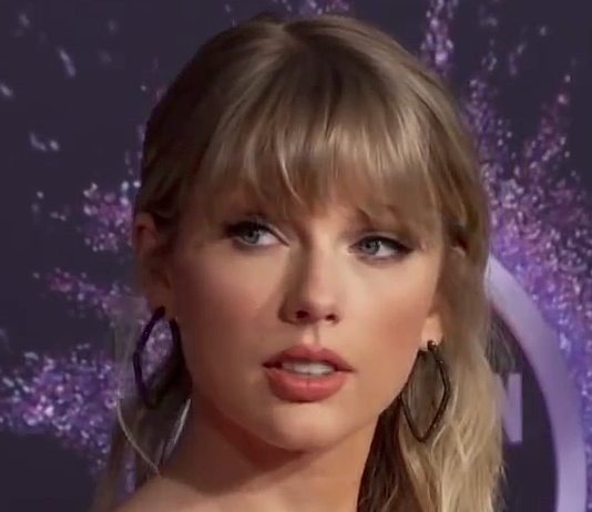 Taylor Swift har kjøpt tilbake rettighetene til musikken sin